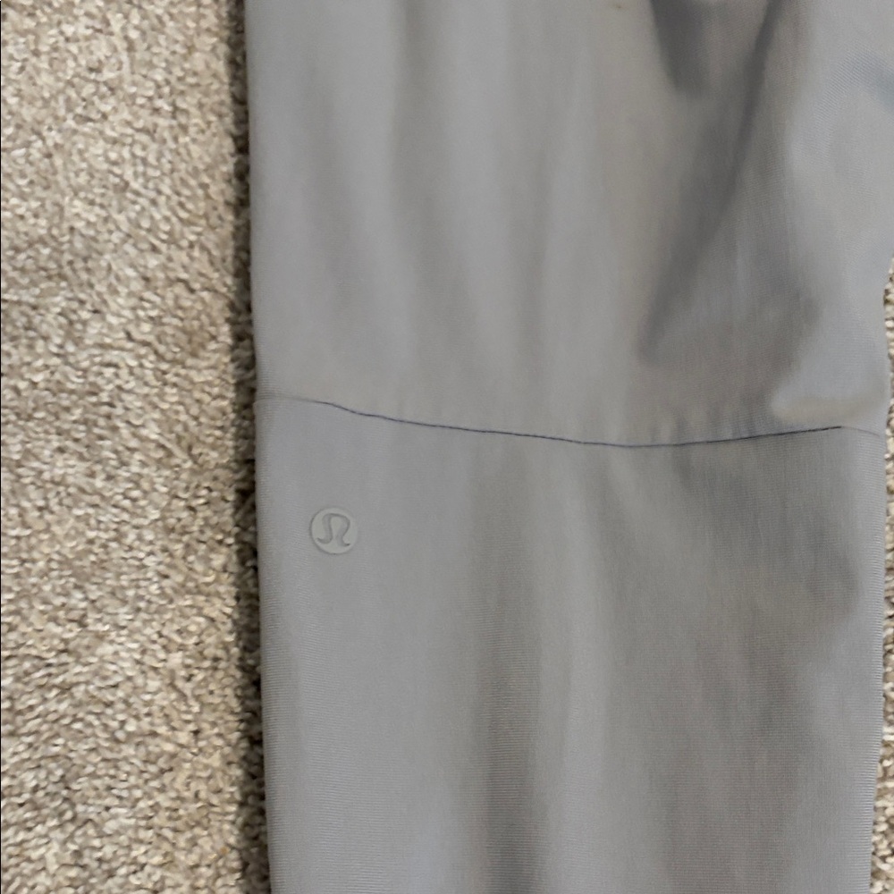 lululemon athletica Men's Gray Joggers - Picture 4 of 5